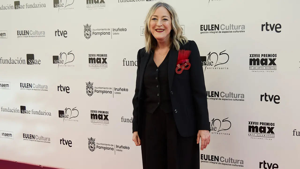 Alfombra roja y photocall de la XXVIII edición de los Premios Max de las Artes Escénicas que este año se ha celebrado en el Teatro Gayarre de Pamplona. IÑIGO ALZUGARAY
