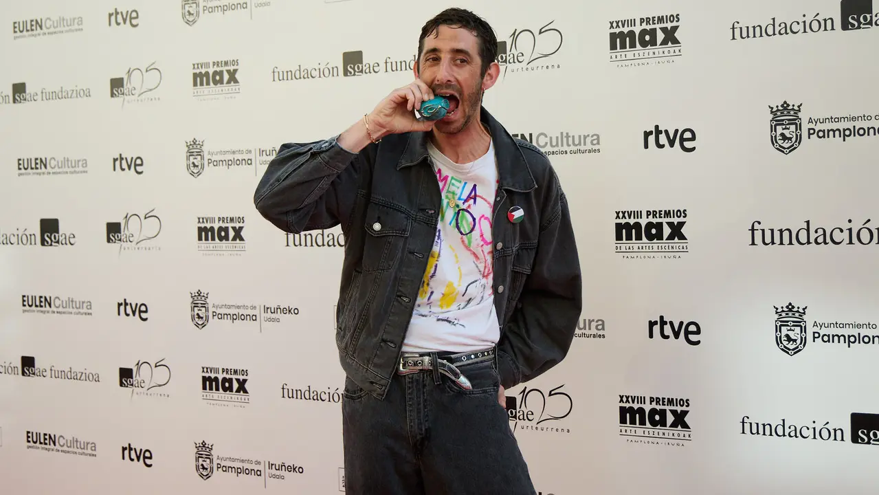 Alfombra roja y photocall de la XXVIII edición de los Premios Max de las Artes Escénicas que este año se ha celebrado en el Teatro Gayarre de Pamplona. IÑIGO ALZUGARAY