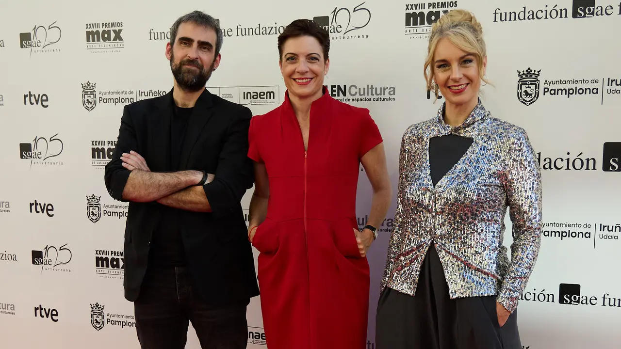 Alfombra roja y photocall de la XXVIII edición de los Premios Max de las Artes Escénicas que este año se ha celebrado en el Teatro Gayarre de Pamplona. IÑIGO ALZUGARAY