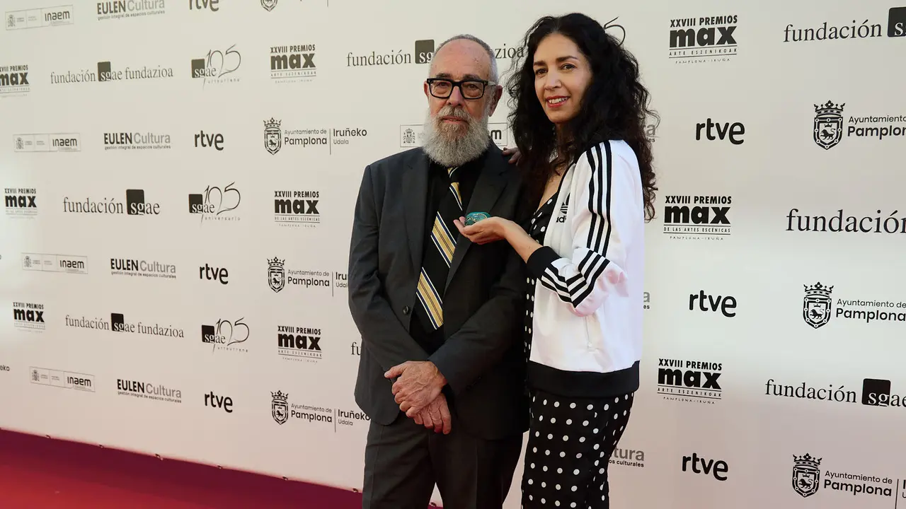 Alfombra roja y photocall de la XXVIII edición de los Premios Max de las Artes Escénicas que este año se ha celebrado en el Teatro Gayarre de Pamplona. IÑIGO ALZUGARAY