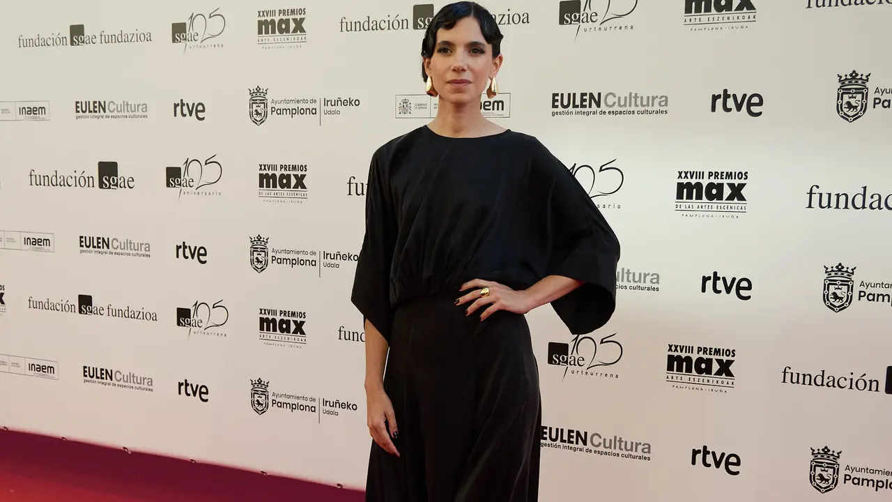 Alfombra roja y photocall de la XXVIII edición de los Premios Max de las Artes Escénicas que este año se ha celebrado en el Teatro Gayarre de Pamplona. IÑIGO ALZUGARAY