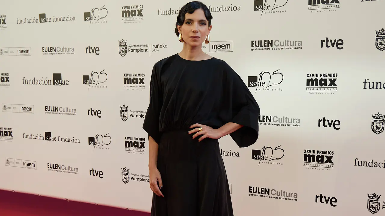 Alfombra roja y photocall de la XXVIII edición de los Premios Max de las Artes Escénicas que este año se ha celebrado en el Teatro Gayarre de Pamplona. IÑIGO ALZUGARAY