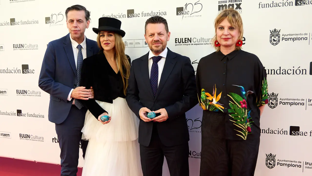 Alfombra roja y photocall de la XXVIII edición de los Premios Max de las Artes Escénicas que este año se ha celebrado en el Teatro Gayarre de Pamplona. IÑIGO ALZUGARAY