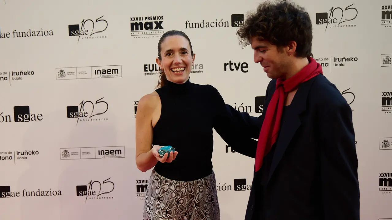 Alfombra roja y photocall de la XXVIII edición de los Premios Max de las Artes Escénicas que este año se ha celebrado en el Teatro Gayarre de Pamplona. IÑIGO ALZUGARAY