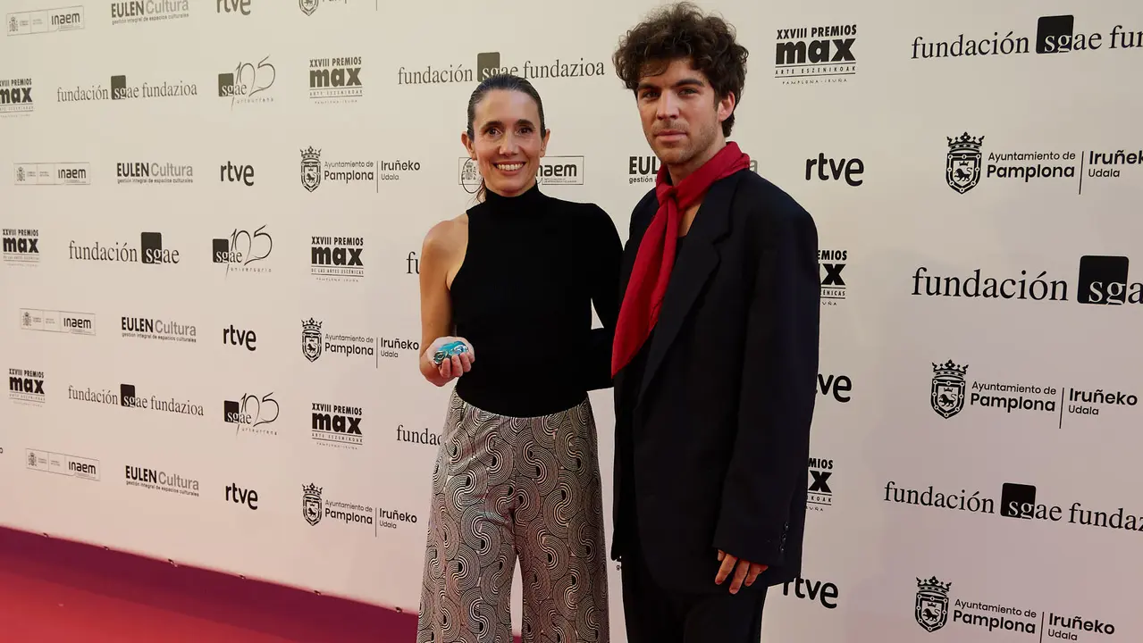 Alfombra roja y photocall de la XXVIII edición de los Premios Max de las Artes Escénicas que este año se ha celebrado en el Teatro Gayarre de Pamplona. IÑIGO ALZUGARAY