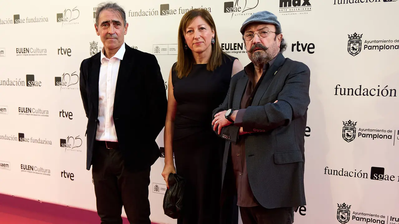 Alfombra roja y photocall de la XXVIII edición de los Premios Max de las Artes Escénicas que este año se ha celebrado en el Teatro Gayarre de Pamplona. IÑIGO ALZUGARAY