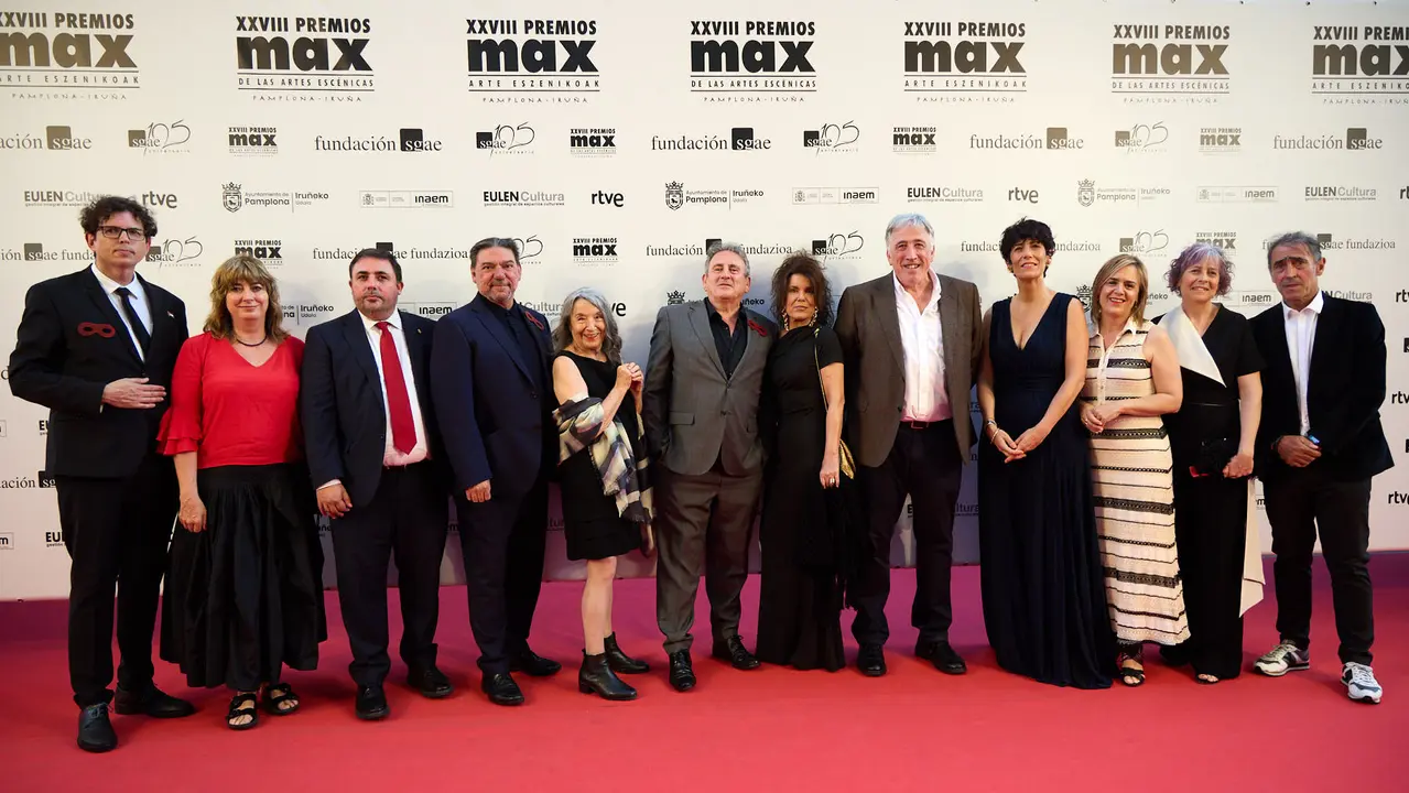Alfombra roja y photocall de la XXVIII edición de los Premios Max de las Artes Escénicas que este año se ha celebrado en el Teatro Gayarre de Pamplona. IÑIGO ALZUGARAY