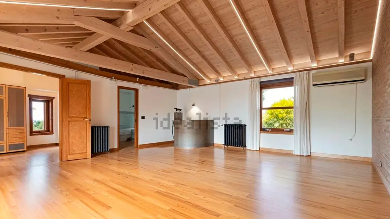 Casa en venta en Zolina. IDEALISTA