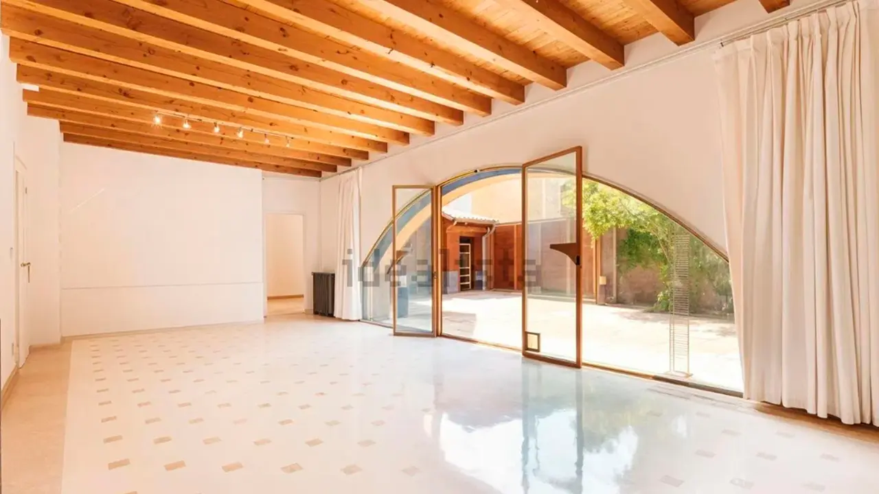 Casa en venta en Zolina. IDEALISTA