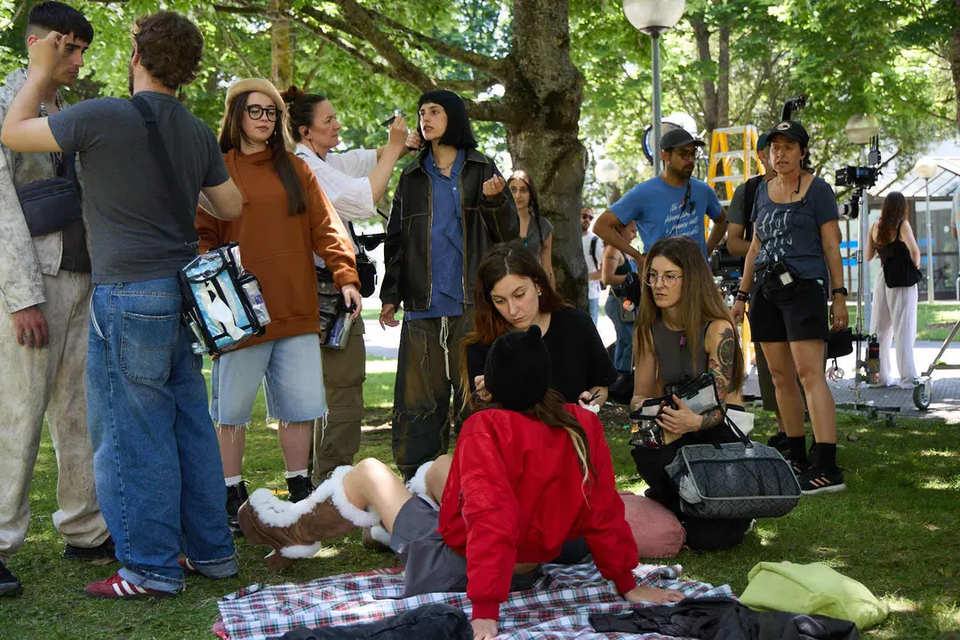 Rodaje en la UPNA de la serie 'Millennial Mal' creada por Lorena Iglesias y Andrea Jaurrieta para Filmin. IÑIGO ALZUGARAY