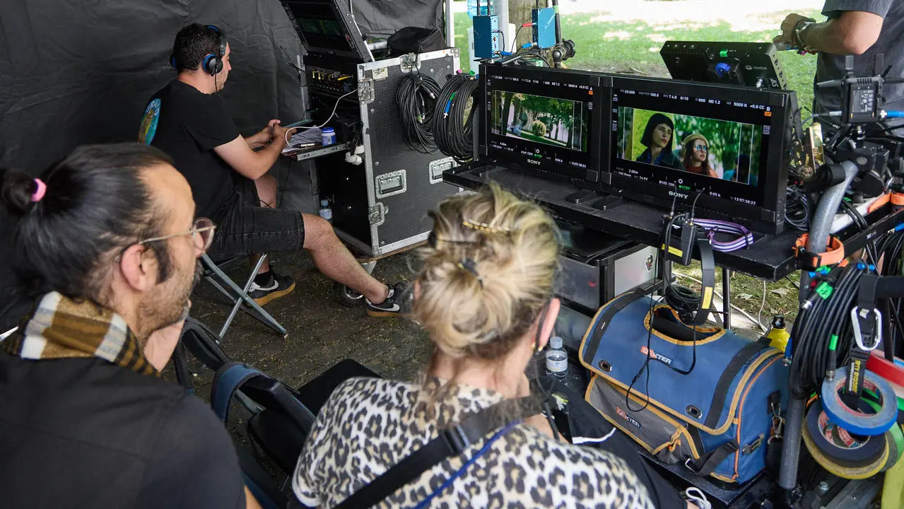 Rodaje en la UPNA de la serie 'Millennial Mal' creada por Lorena Iglesias y Andrea Jaurrieta para Filmin. IÑIGO ALZUGARAY