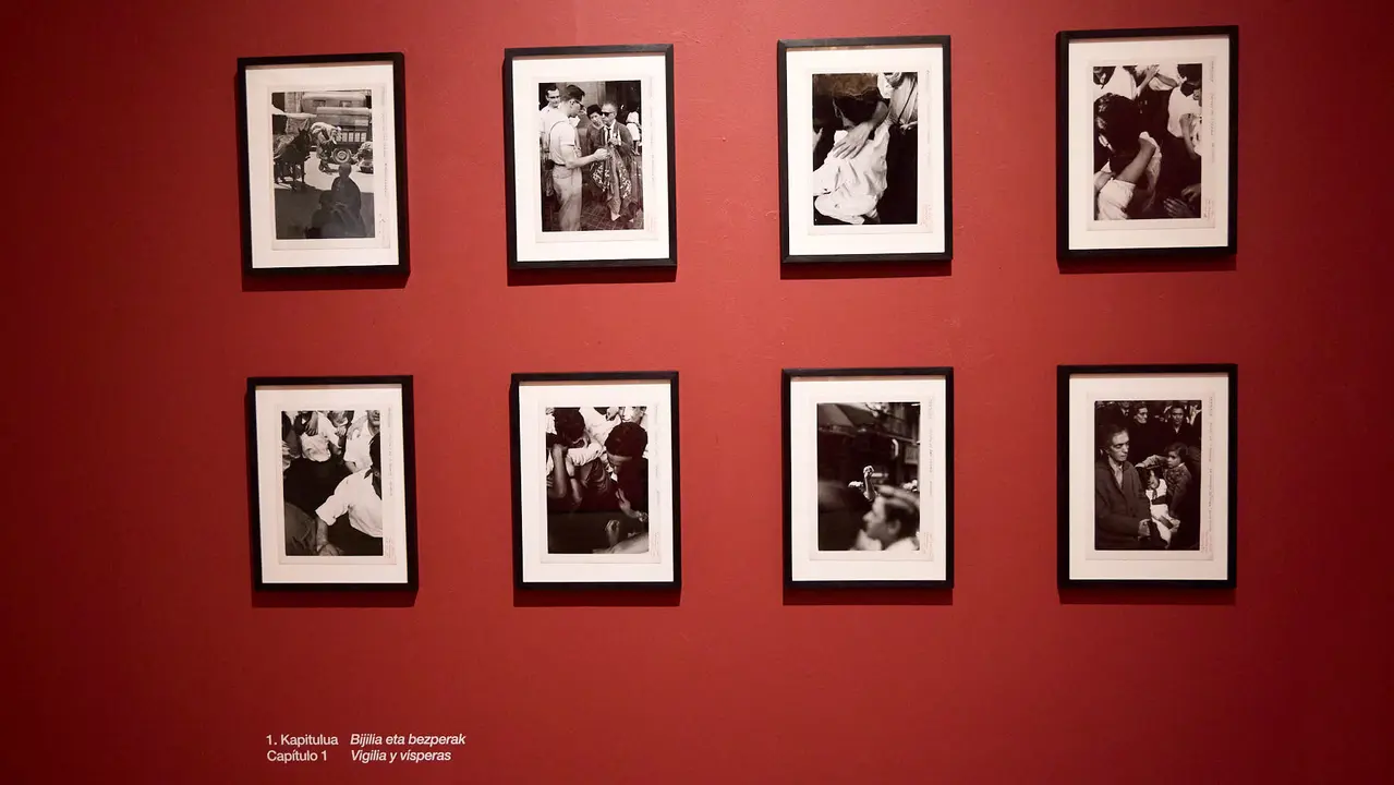 Presentación de la exposición 'Ramón Masats. El fotógrafo silencioso' en el Palacio del Condestable de Pamplona. IÑIGO ALZUGARAY