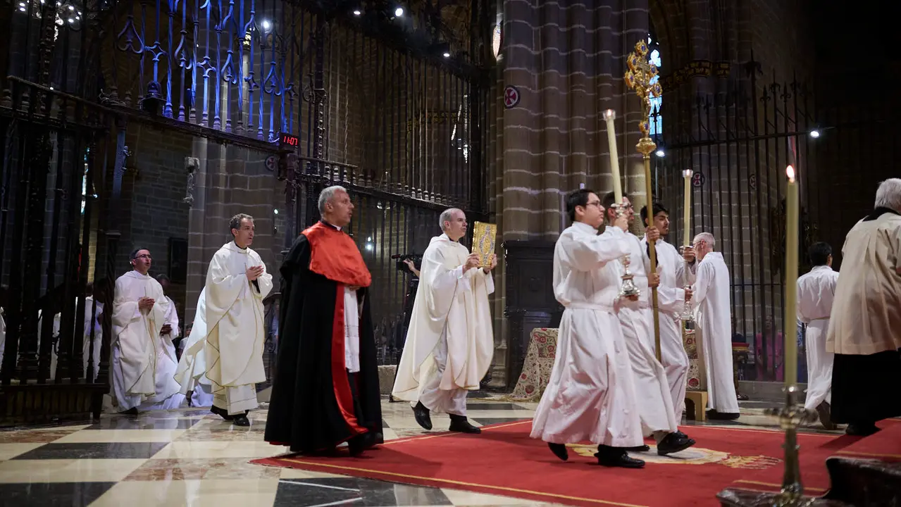 Procesión del Corpus Christi 2025 por las calles de Pamplona. PABLO LASAOSA