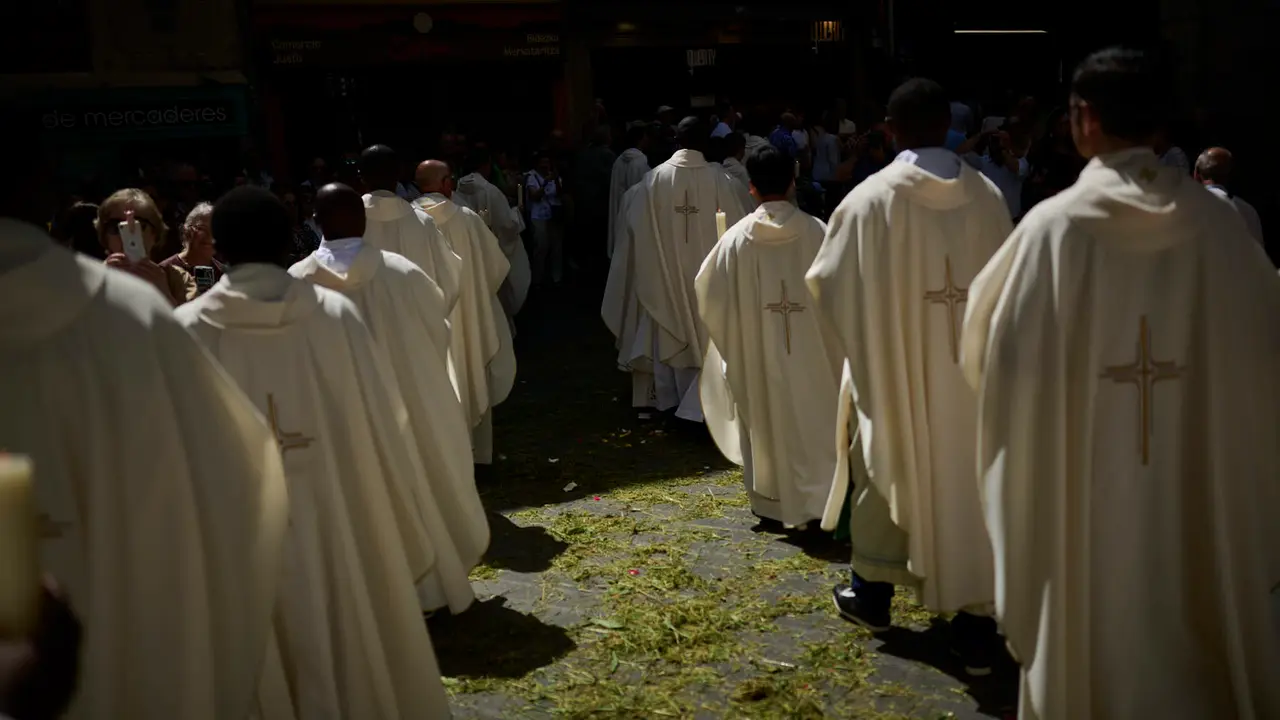 Procesión del Corpus Christi 2025 por las calles de Pamplona. PABLO LASAOSA