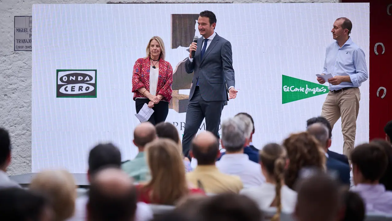 Entrega de los Premios Ciudadela de Pamplona 2024 , organizados por El Corte Inglés de Pamplona y Onda Cero. Acudirán en persona a recogerlos los premiados: Pablo Hermoso de Mendoza, Pablo Aguado y Jarocho. PABLO LASAOSA