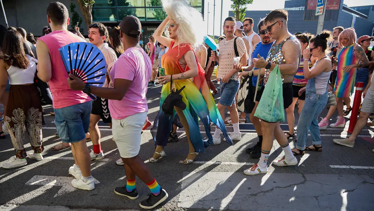 Manifestación convocada por la plataforma 28J con motivo del Día Internacional del Orgullo LGTBI+ en Pamplona. IÑIGO ALZUGARAY