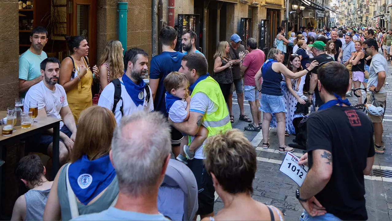 40º edición de la Carrera del Encierro organizada por la peña La Jarana en Pamplona. IÑIGO ALZUGARAY