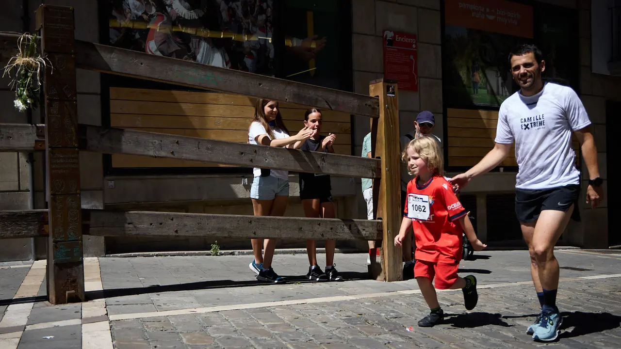 40º edición de la Carrera del Encierro organizada por la peña La Jarana en Pamplona. IÑIGO ALZUGARAY
