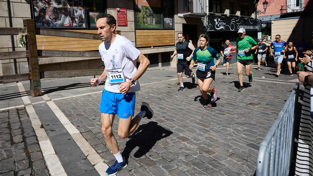 40º edición de la Carrera del Encierro organizada por la peña La Jarana en Pamplona. IÑIGO ALZUGARAY