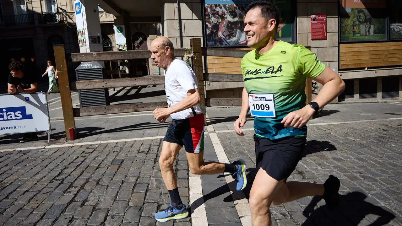 40º edición de la Carrera del Encierro organizada por la peña La Jarana en Pamplona. IÑIGO ALZUGARAY