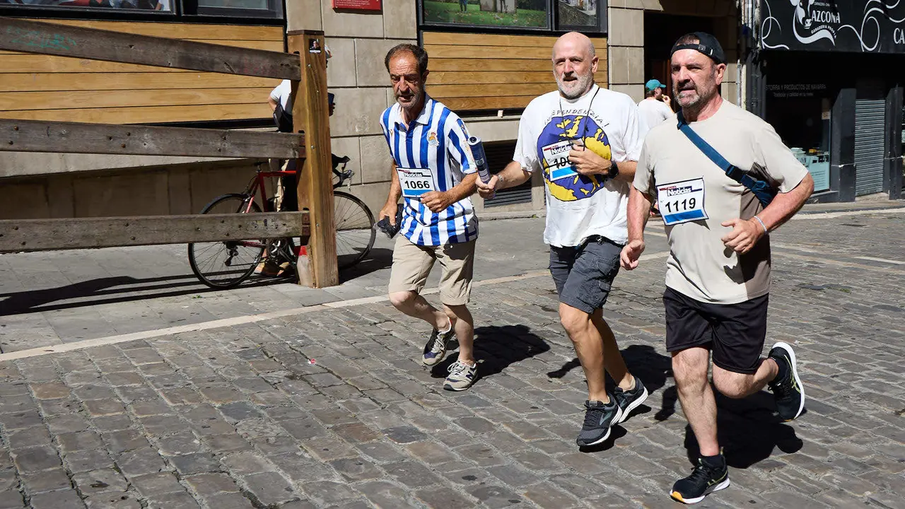 40º edición de la Carrera del Encierro organizada por la peña La Jarana en Pamplona. IÑIGO ALZUGARAY