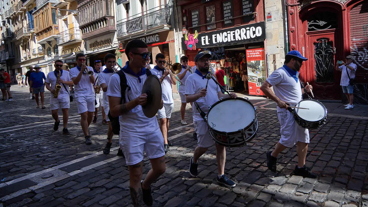 40º edición de la Carrera del Encierro organizada por la peña La Jarana en Pamplona. IÑIGO ALZUGARAY