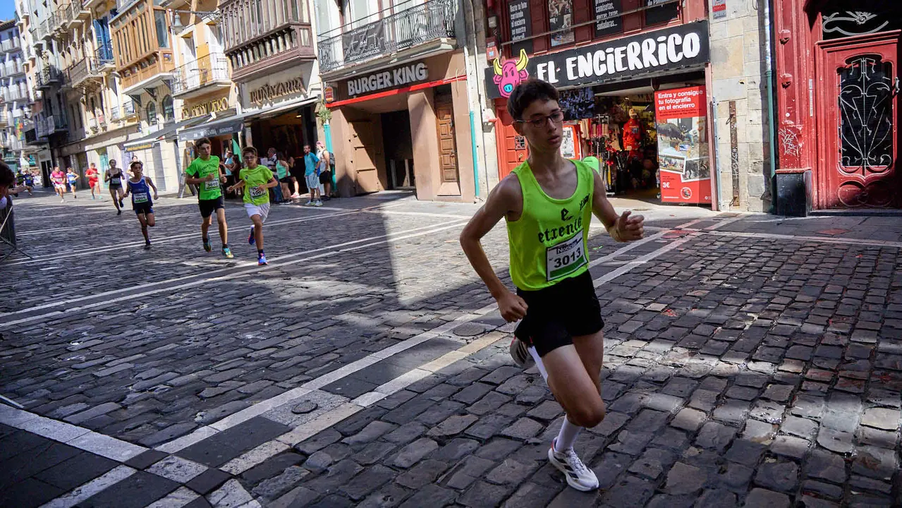 40º edición de la Carrera del Encierro organizada por la peña La Jarana en Pamplona. IÑIGO ALZUGARAY