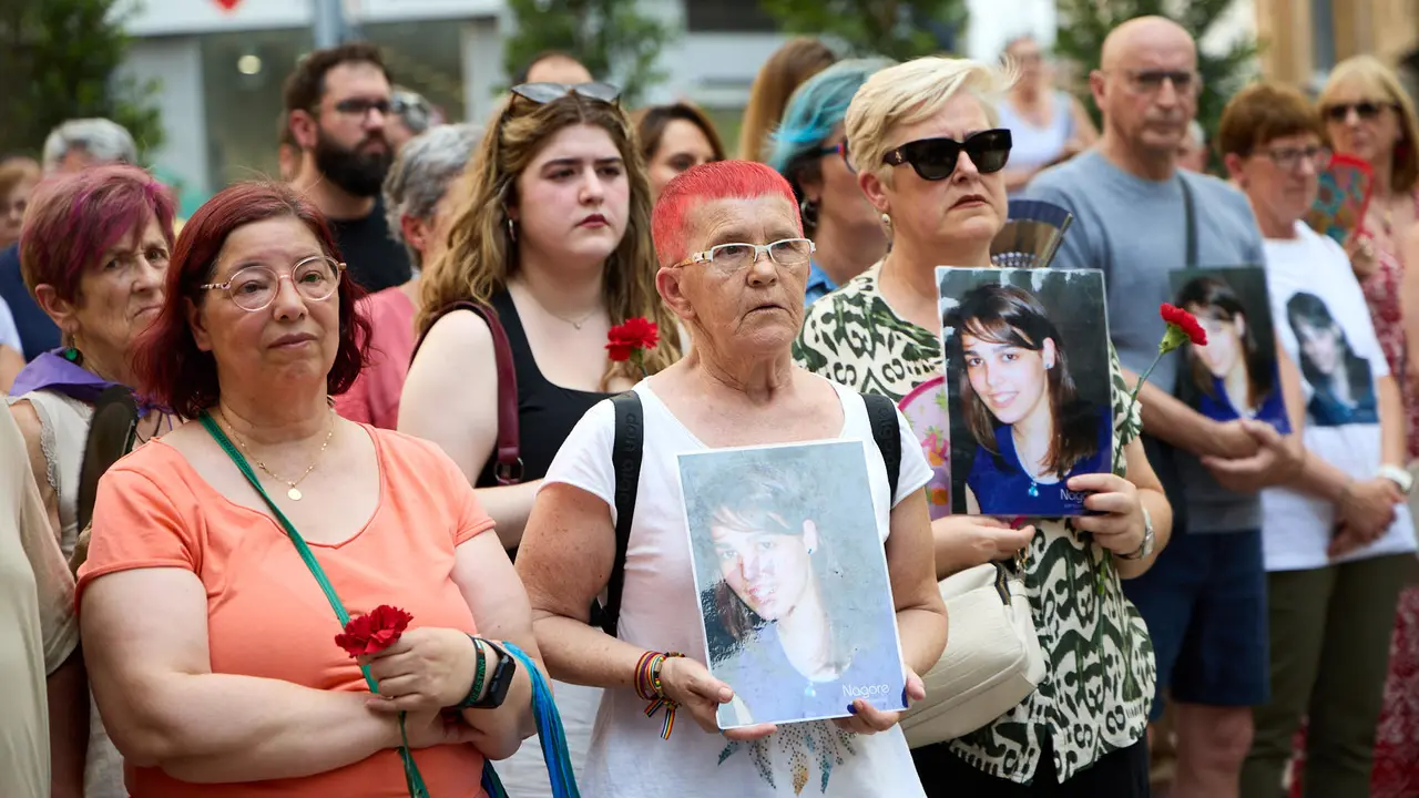 Lunes Lilas realiza un acto de homenaje a Nagore Laffage, asesinada por José Diego Yllanes Vizcay tras intentar violarla en los Sanfermines de 2008. IÑIGO ALZUGARAY