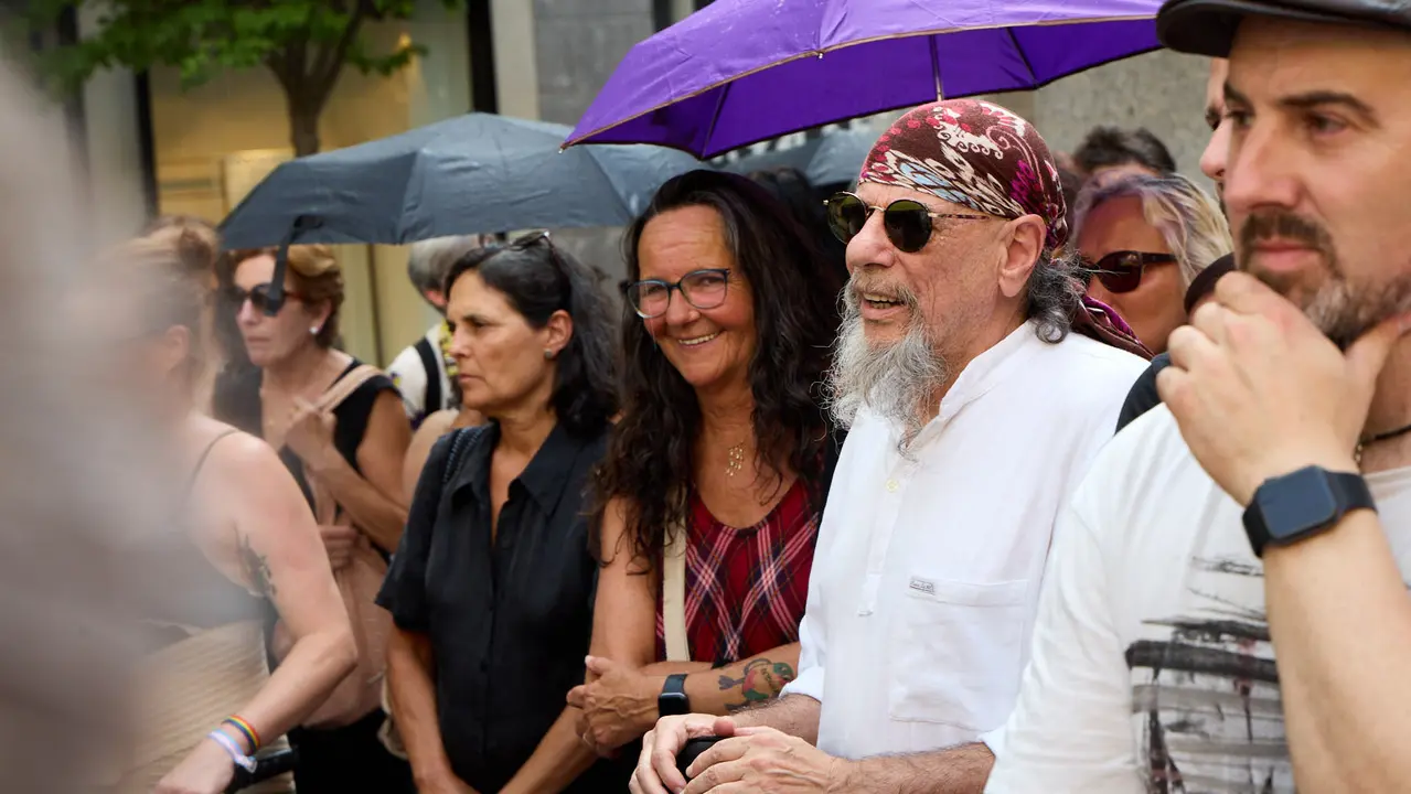 Lunes Lilas realiza un acto de homenaje a Nagore Laffage, asesinada por José Diego Yllanes Vizcay tras intentar violarla en los Sanfermines de 2008. IÑIGO ALZUGARAY