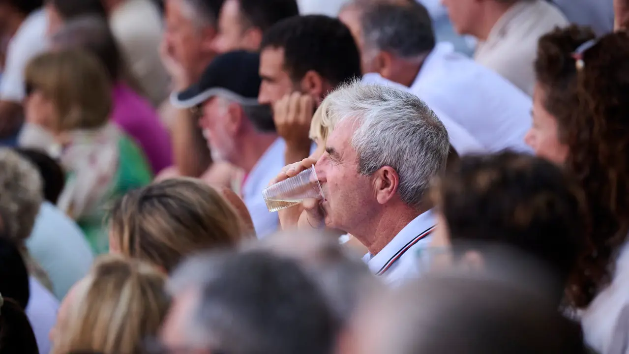 Novillada de Pincha durante las fiestas de San Fermín 2025 para los novilleros Aarón Palacio, El Mene y Bruno Martínez. PABLO LASAOSA