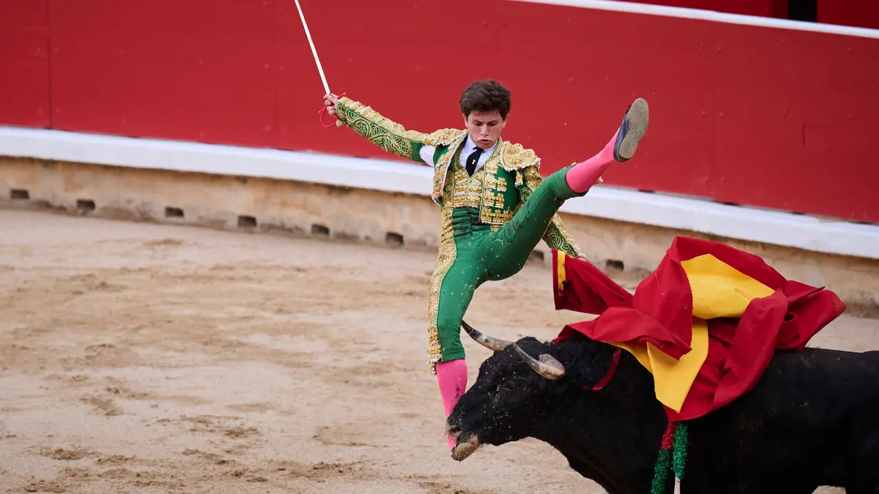 Novillada de Pincha durante las fiestas de San Fermín 2025 para los novilleros Aarón Palacio, El Mene y Bruno Martínez. PABLO LASAOSA