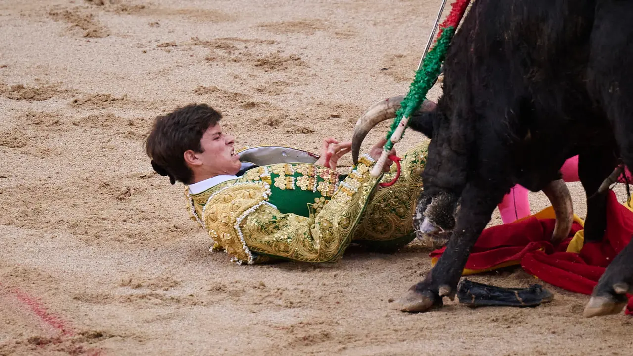 Novillada de Pincha durante las fiestas de San Fermín 2025 para los novilleros Aarón Palacio, El Mene y Bruno Martínez. PABLO LASAOSA