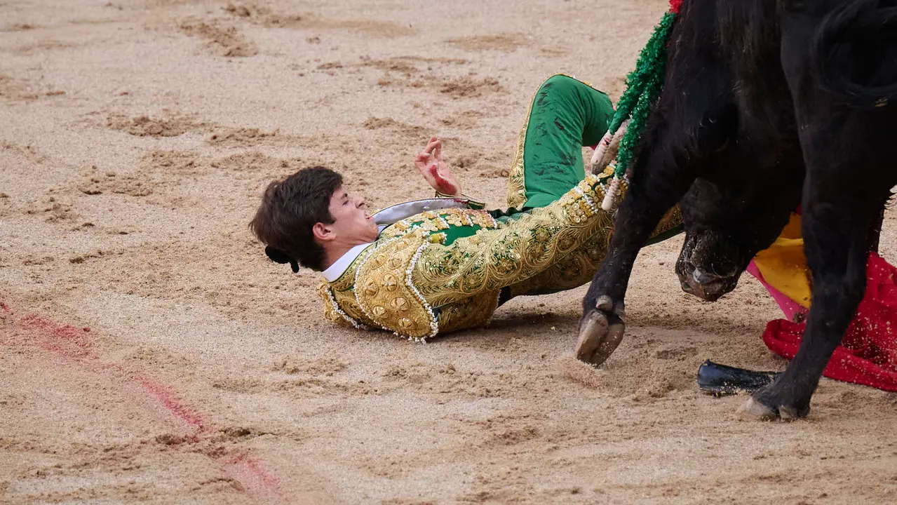 Novillada de Pincha durante las fiestas de San Fermín 2025 para los novilleros Aarón Palacio, El Mene y Bruno Martínez. PABLO LASAOSA