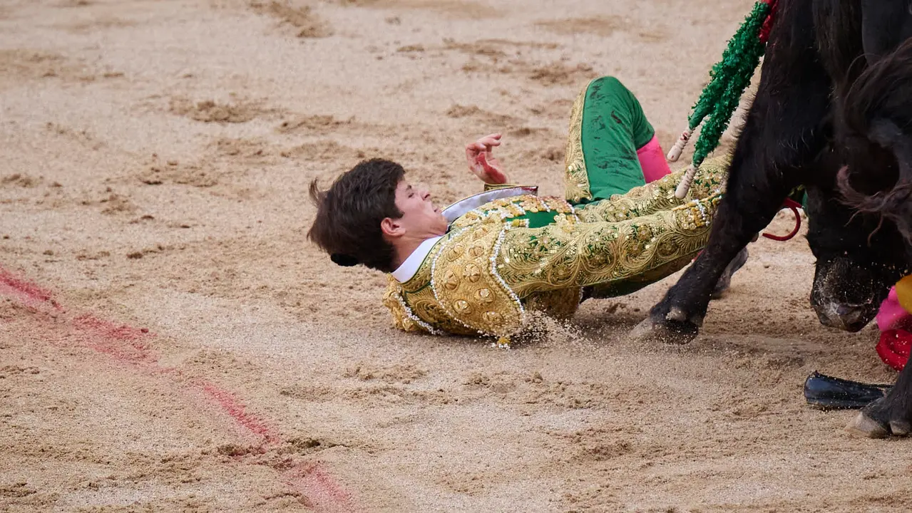 Novillada de Pincha durante las fiestas de San Fermín 2025 para los novilleros Aarón Palacio, El Mene y Bruno Martínez. PABLO LASAOSA