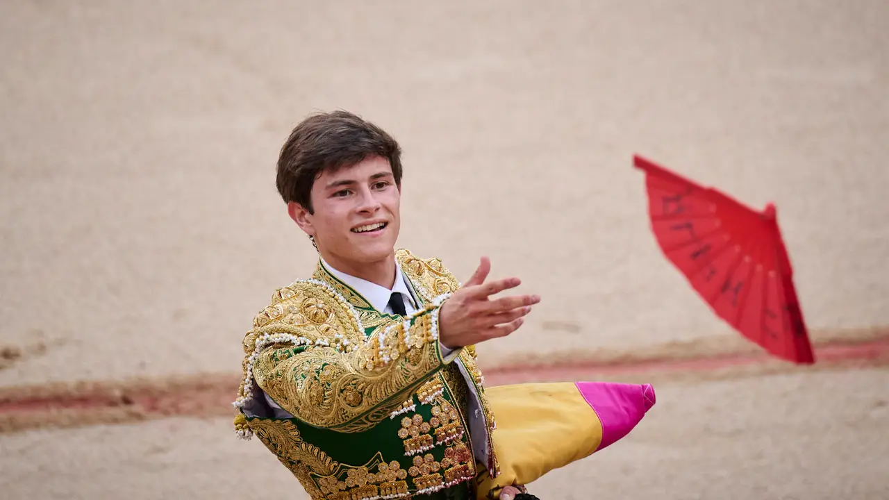 Novillada de Pincha durante las fiestas de San Fermín 2025 para los novilleros Aarón Palacio, El Mene y Bruno Martínez. PABLO LASAOSA