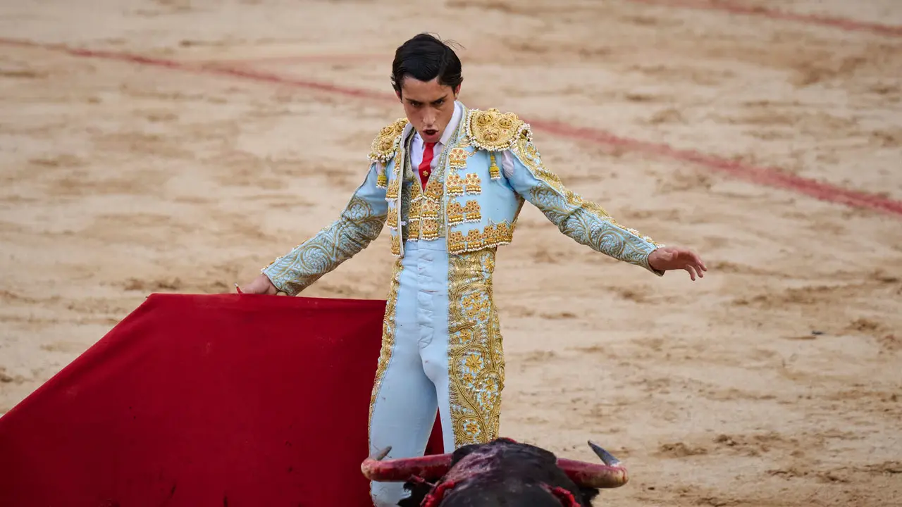 Novillada de Pincha durante las fiestas de San Fermín 2025 para los novilleros Aarón Palacio, El Mene y Bruno Martínez. PABLO LASAOSA