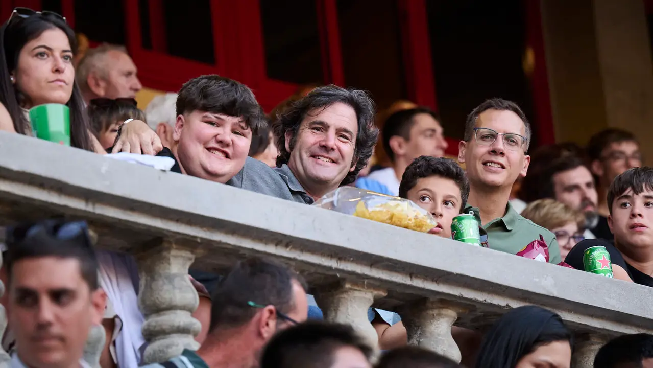 Novillada de Pincha durante las fiestas de San Fermín 2025 para los novilleros Aarón Palacio, El Mene y Bruno Martínez. PABLO LASAOSA
