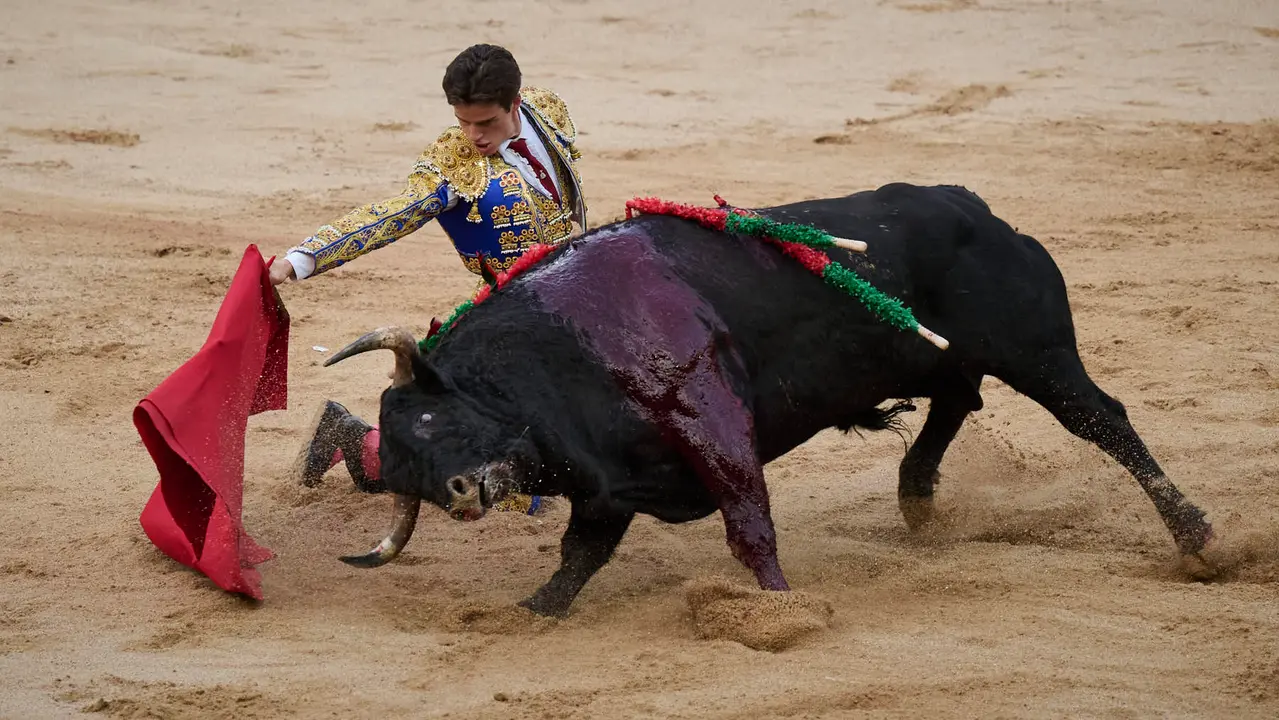 Novillada de Pincha durante las fiestas de San Fermín 2025 para los novilleros Aarón Palacio, El Mene y Bruno Martínez. PABLO LASAOSA