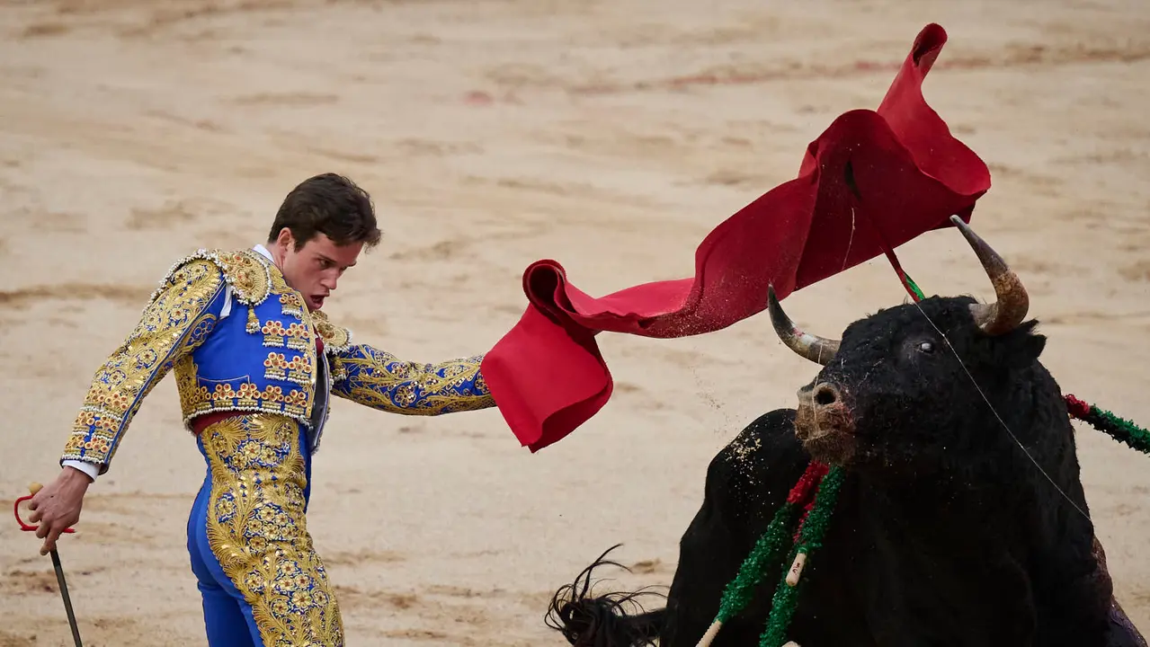 Novillada de Pincha durante las fiestas de San Fermín 2025 para los novilleros Aarón Palacio, El Mene y Bruno Martínez. PABLO LASAOSA