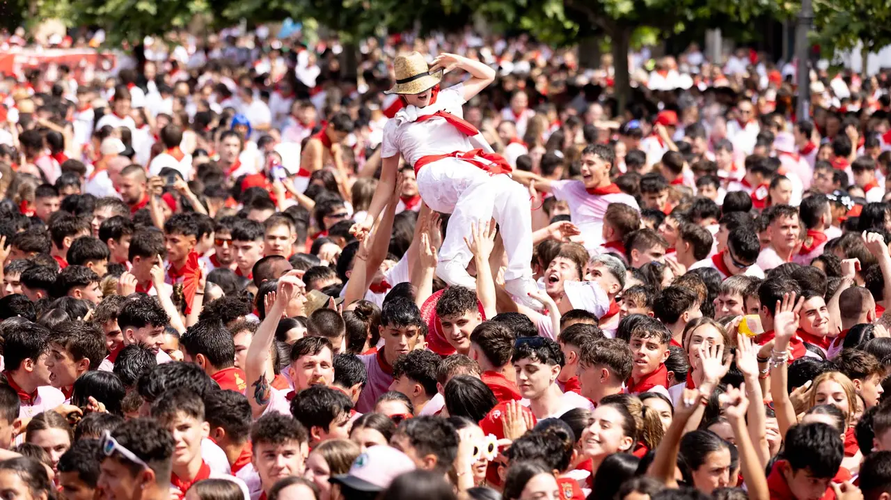 Chupinazo 2025 desde la Plaza del Castillo 2025. Maite H.Mateo-01
