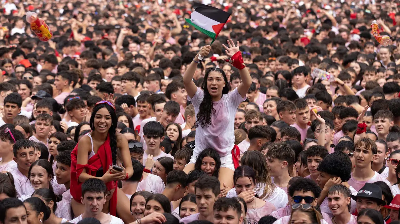 Chupinazo 2025 desde la Plaza del Castillo 2025. Maite H.Mateo-31