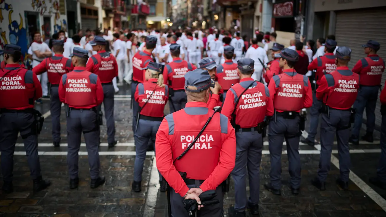 Ambiente previo al primer encierro de San Fermín 2025. PABLO LASAOSA