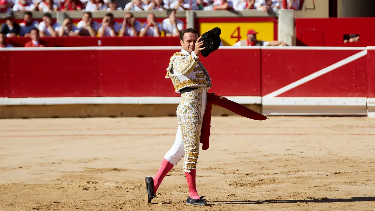 Segunda corrida de la Feria del Toro de San Fermín 2025 con toros de Cebada Gago para Antonio Ferrera, Pepe Moral y Román. IÑIGO ALZUGARAY