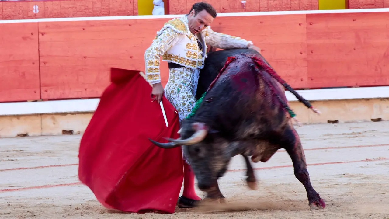 Segunda corrida de la Feria del Toro de San Fermín 2025 con toros de Cebada Gago para Antonio Ferrera, Pepe Moral y Román. IÑIGO ALZUGARAY