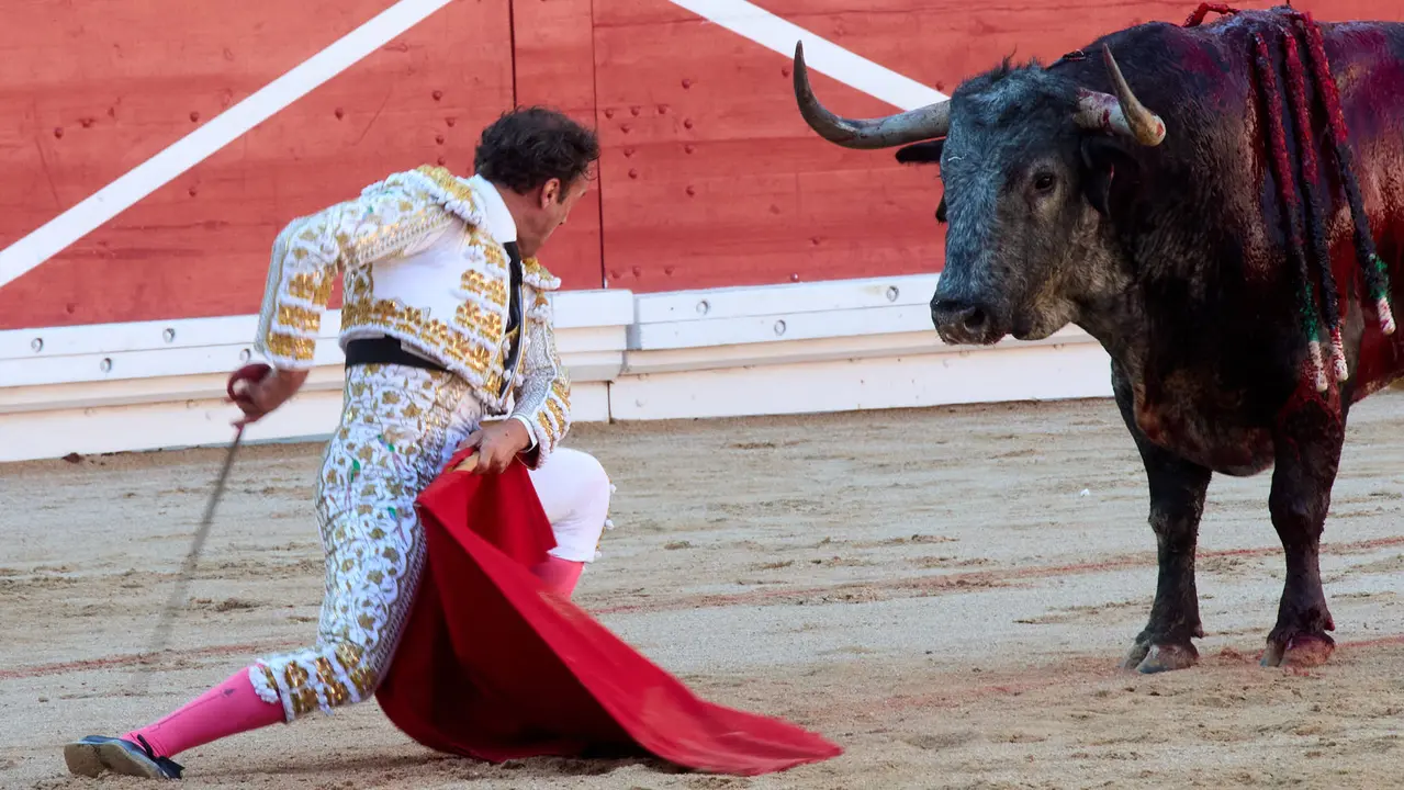 Segunda corrida de la Feria del Toro de San Fermín 2025 con toros de Cebada Gago para Antonio Ferrera, Pepe Moral y Román. IÑIGO ALZUGARAY