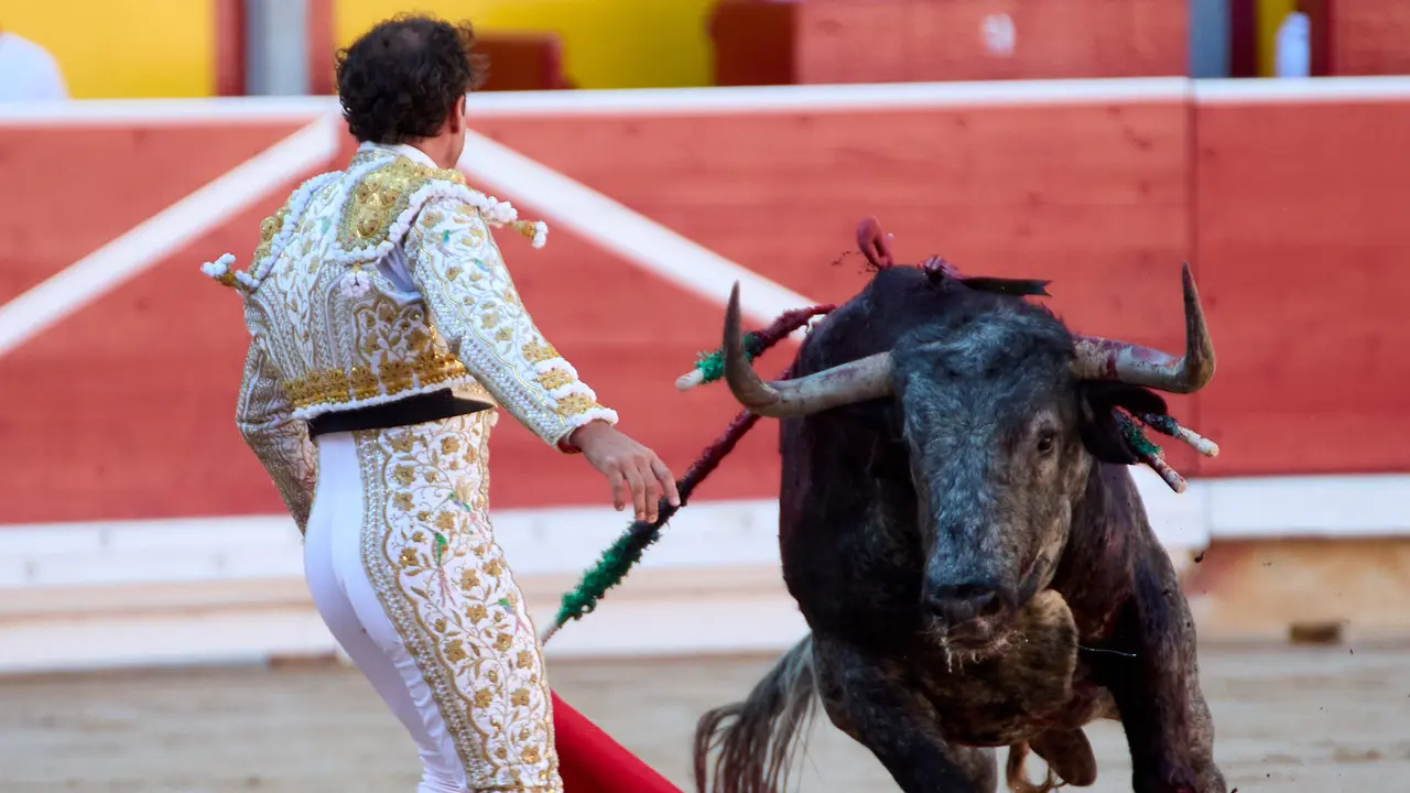Segunda corrida de la Feria del Toro de San Fermín 2025 con toros de Cebada Gago para Antonio Ferrera, Pepe Moral y Román. IÑIGO ALZUGARAY