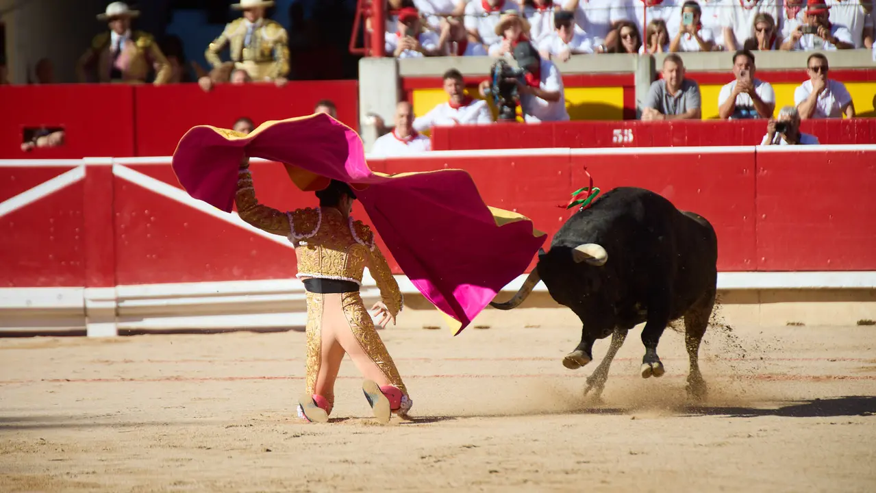 Segunda corrida de la Feria del Toro de San Fermín 2025 con toros de Cebada Gago para Antonio Ferrera, Pepe Moral y Román. IÑIGO ALZUGARAY