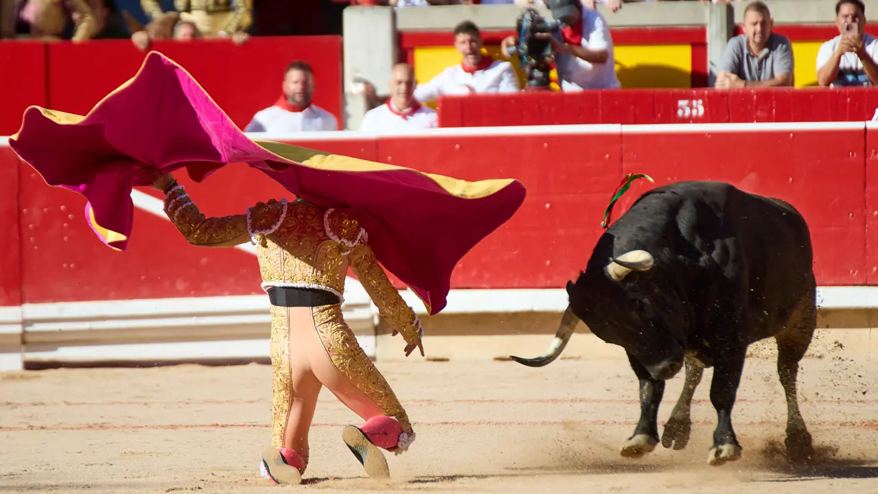 Segunda corrida de la Feria del Toro de San Fermín 2025 con toros de Cebada Gago para Antonio Ferrera, Pepe Moral y Román. IÑIGO ALZUGARAY