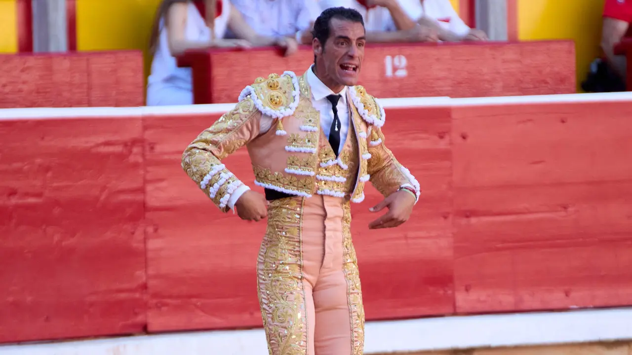 Segunda corrida de la Feria del Toro de San Fermín 2025 con toros de Cebada Gago para Antonio Ferrera, Pepe Moral y Román. IÑIGO ALZUGARAY