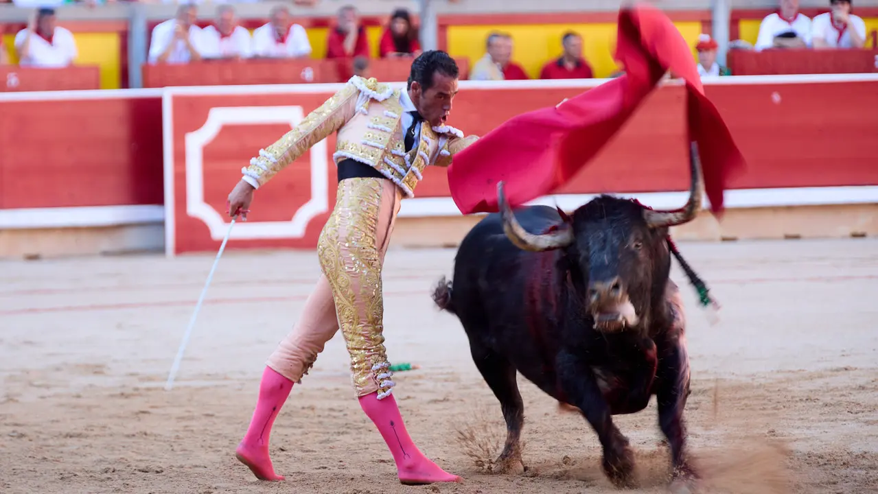Segunda corrida de la Feria del Toro de San Fermín 2025 con toros de Cebada Gago para Antonio Ferrera, Pepe Moral y Román. IÑIGO ALZUGARAY